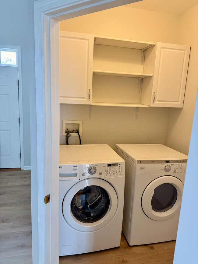 Photo - 7001 Saddlebow Ct