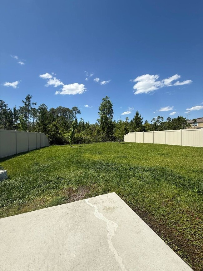 Photo - Awesome 4/2 Located in Desirable Yulee Area Nassau County Priced to rent, won't last long!