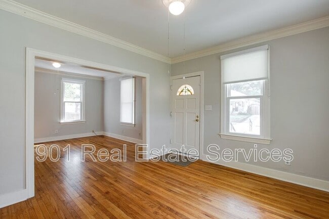 Photo - 1034 Meda St
