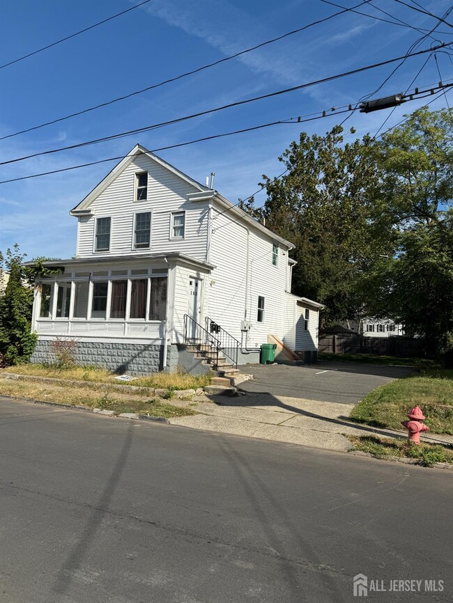 Photo - 280 William St Unit A