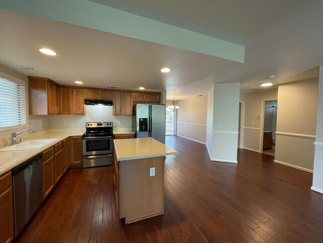 Photo - Exceptionally Roomy Upstairs 2 Bed 2 Bath Duplex! Dishwasher, Garage, Washer/Dryer Hookups