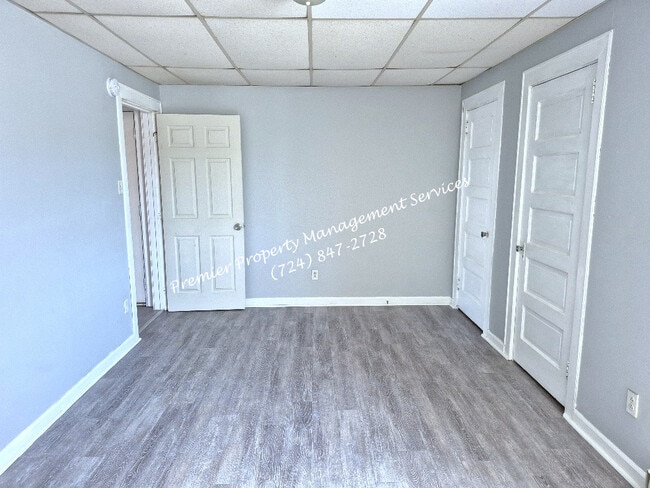 Photo - 542 Midland Ave