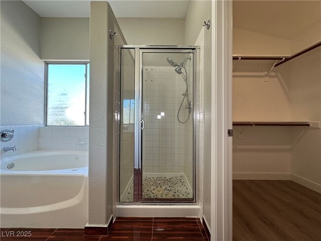 Building Photo - 6987 Wineberry Dr