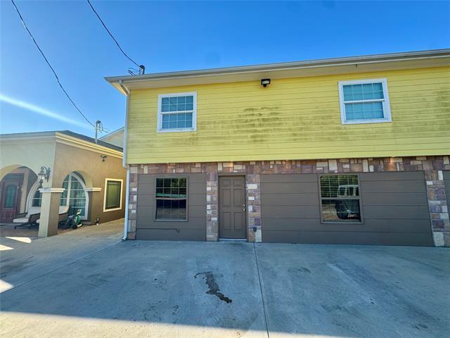 Photo - 5016 S I-35 Frontage Rd