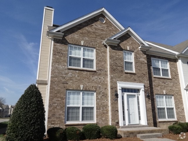 Building Photo - 2271 Dewey Dr Rental