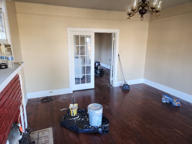 Photo - 131B Center St Unit 131 B Center s