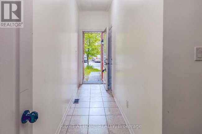 Photo - 11 Telegraph St