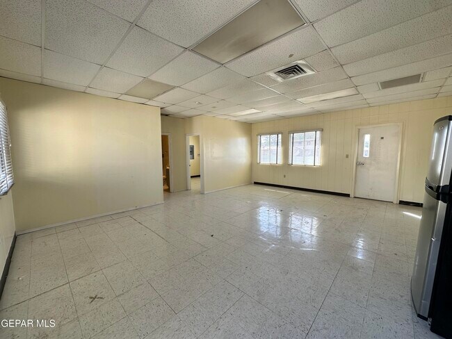 Photo - 6800 1st St Unidad D