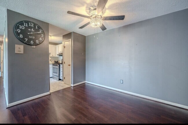 Photo - 341 Pawtucket Blvd