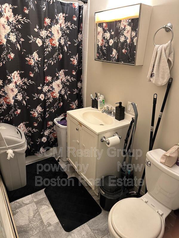 Photo - 5 Irwin St Unit -9 3rd Flooor