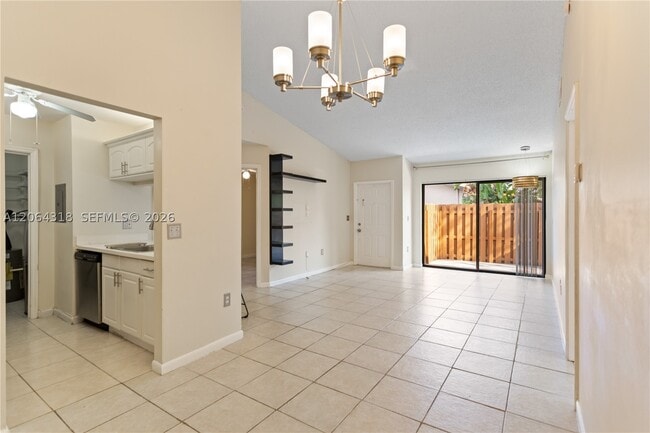 Photo - 2734 N Nob Hill Rd