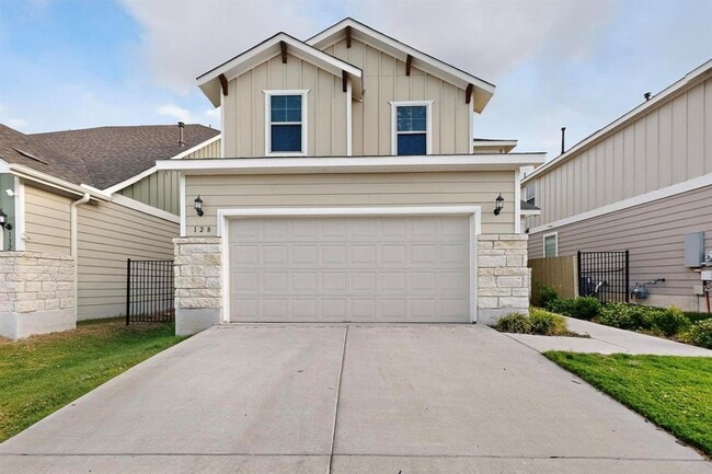 Building Photo - 128 Banyon Dr