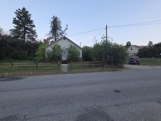 Photo - 9 Clancy Creek Rd