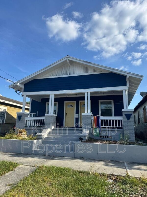Photo - 2524 Cherry St