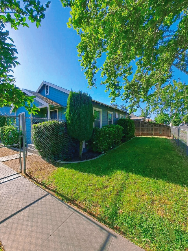 Photo - 436-442 N Effie St Unidad 442