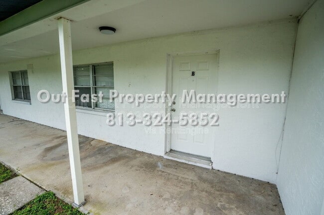 Photo - 6913 Mathers Ln Unidad B