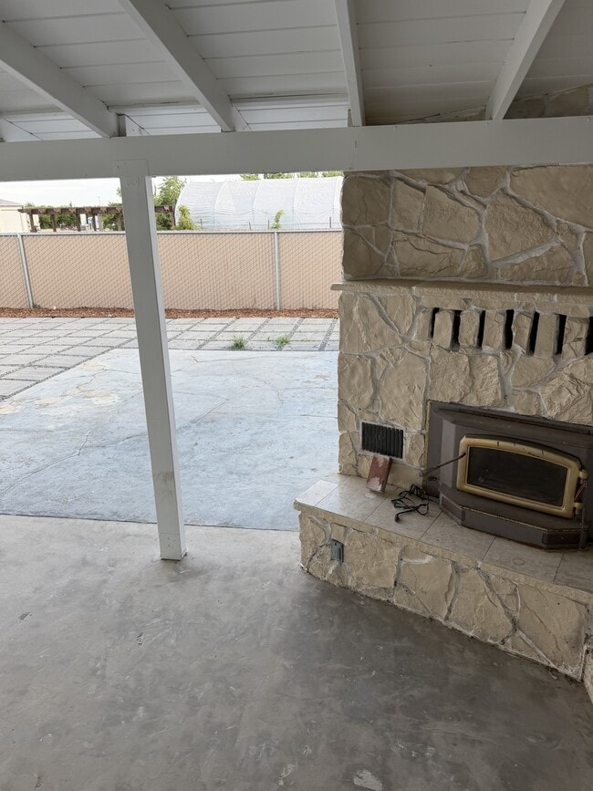 Photo - 7401 Yosemite Blvd