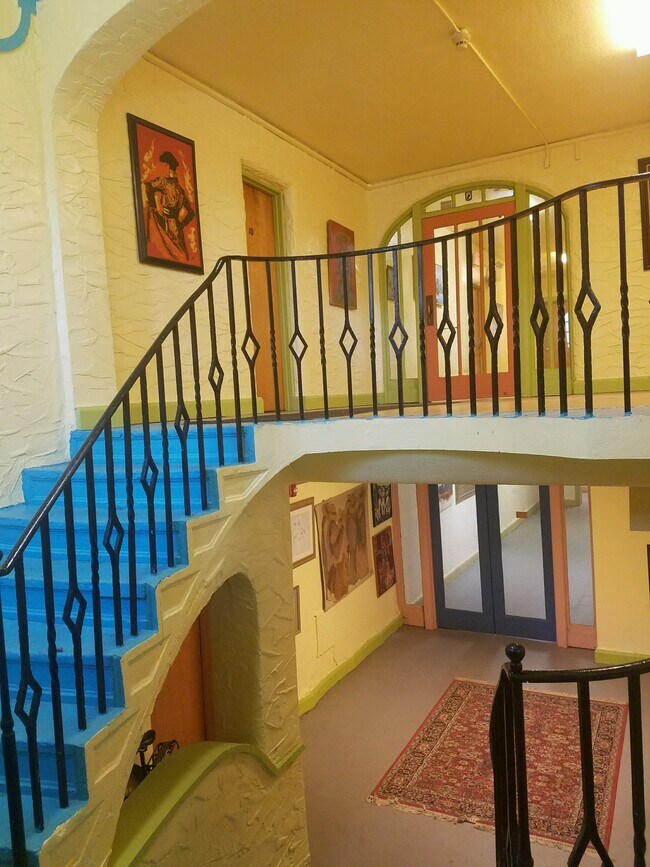 Highland Terrace Apartments