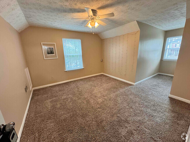 Building Photo - 3809 Rolling Pl Rental