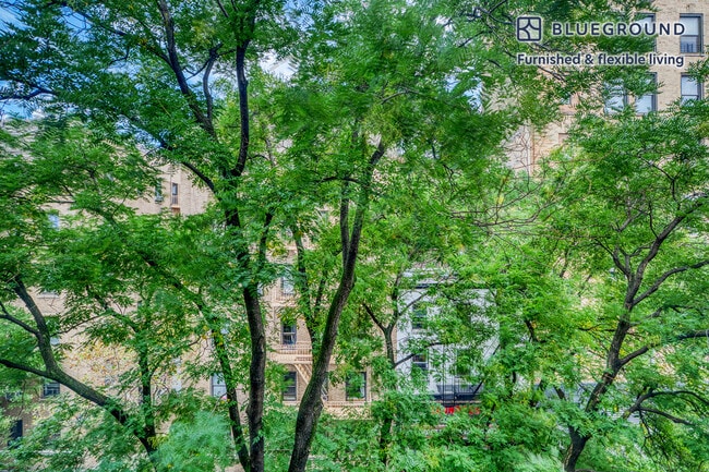 Photo - 101 W 15th St Unit FL5-ID1225