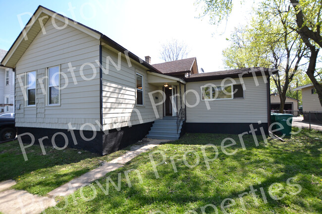 Photo - 122 Baker Ave Casa