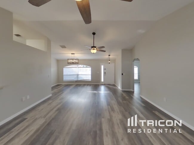 Photo - 3130 Wiltshire Ave