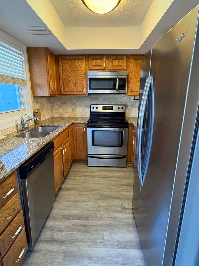 Photo - Newly Renovated 2 Bed / 1.5 Bath Townhome near Beaches!