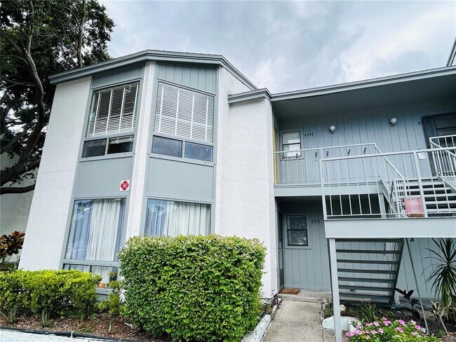 Building Photo - 4354 Aqua Vista Dr Unit H Rental