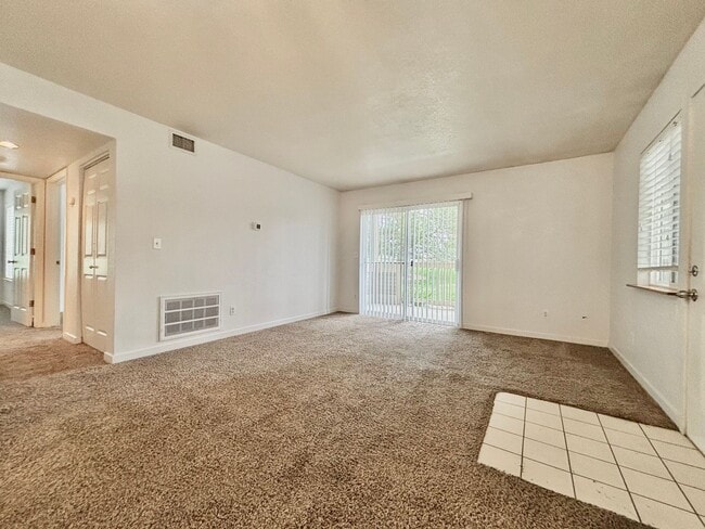 Photo - Charming Main floor 2 bed, 2 bath Condo