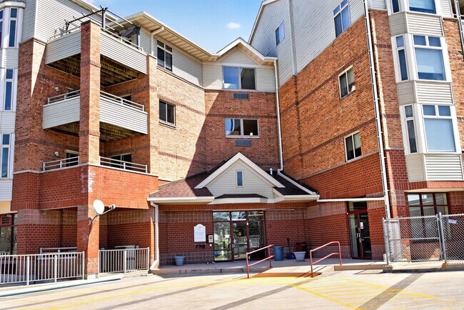 Photo - 301 Harbour Town Dr Unit 406