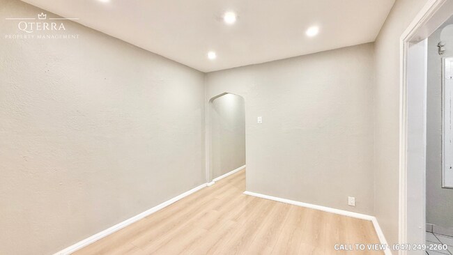 Photo - 198 Millwood Rd