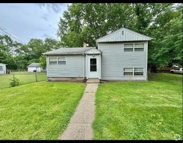 Building Photo - 2622 Hanson St Rental