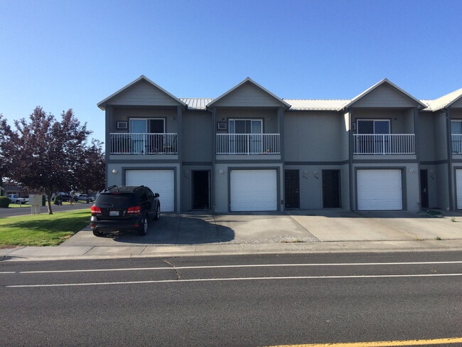 Apartment in Ephrata with Garage! - Apartment in Ephrata with Garage!
