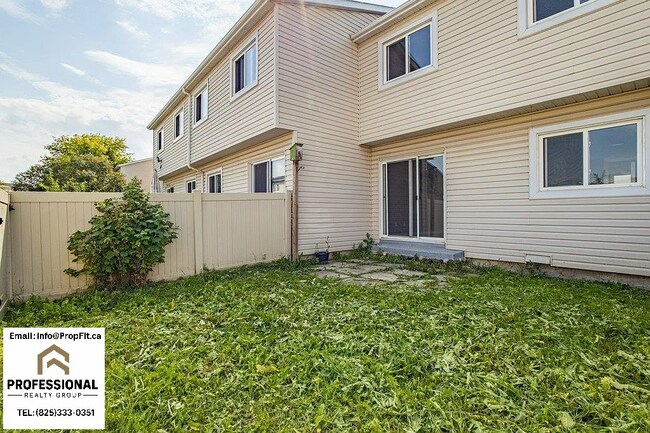 Photo - 124 Centennial Crt NW