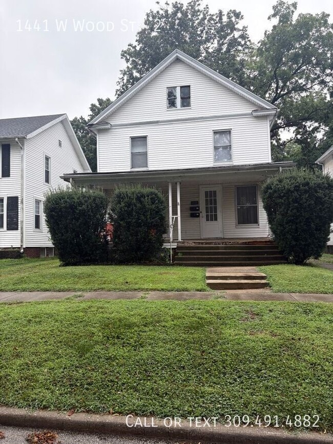 Building Photo - 1441 W Wood St Unit 2