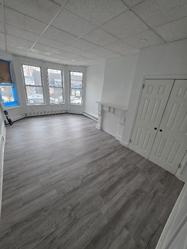 Photo - 718 E 18th St