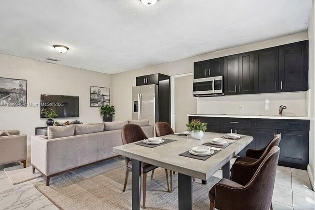 Photo - 4151 SW 112th Ave Apartment Unit 2