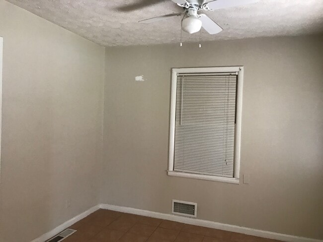 Photo - 4314 Hendrix Dr