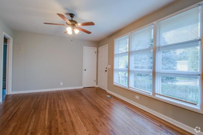 Building Photo - 5133 Raywood Ln Rental