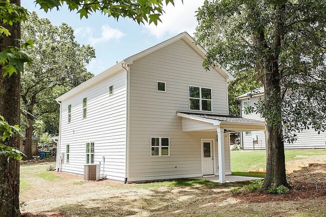 242 Grove St