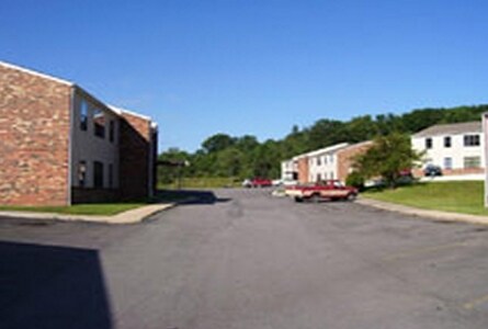 Alpine Village Apartments For Rent In Terra Alta Wv Forrent Com