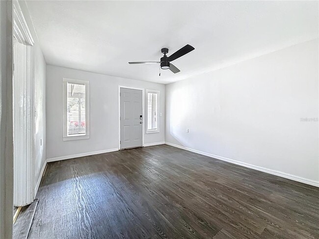 Photo - 618 17th Ave S