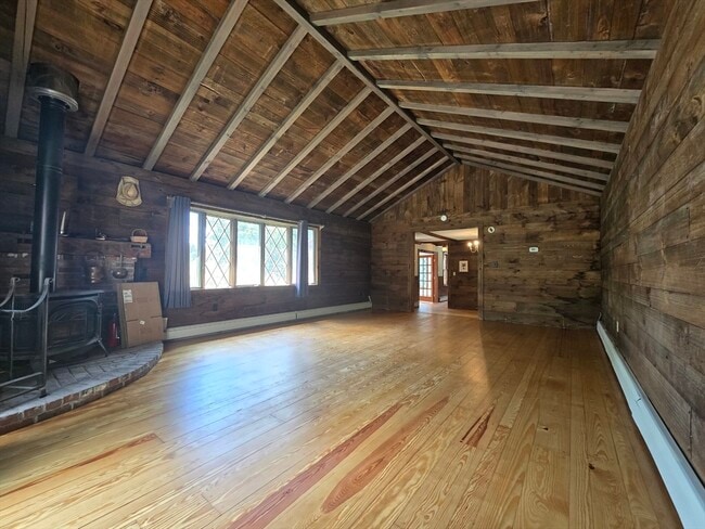 Photo - 63 Johnson St