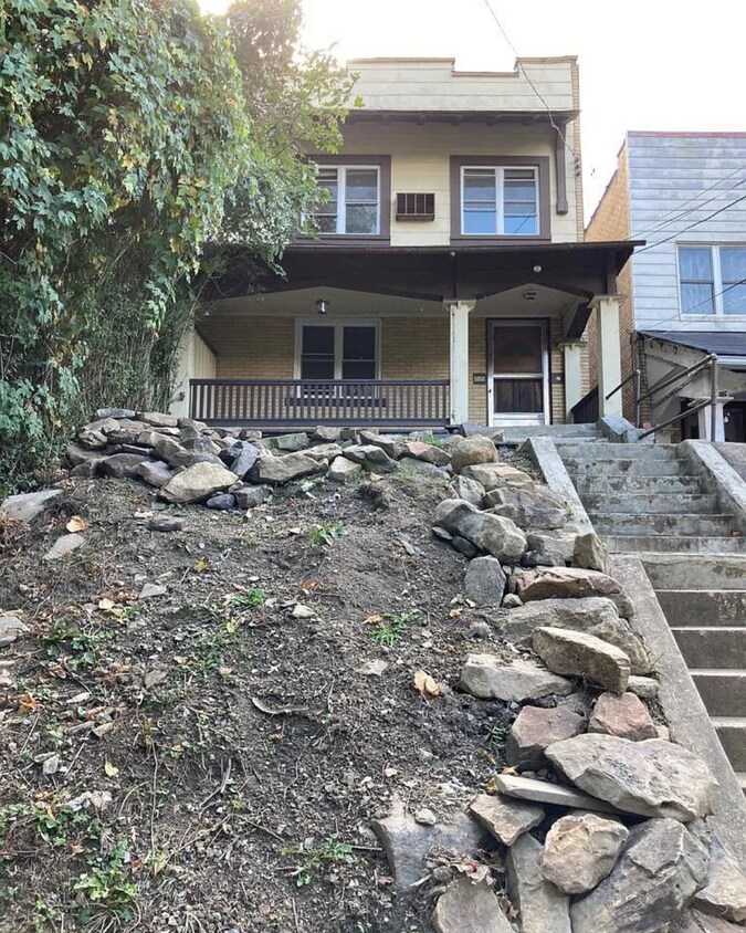 Photo - 5850 Douglas St (Pittsburgh, PA)
