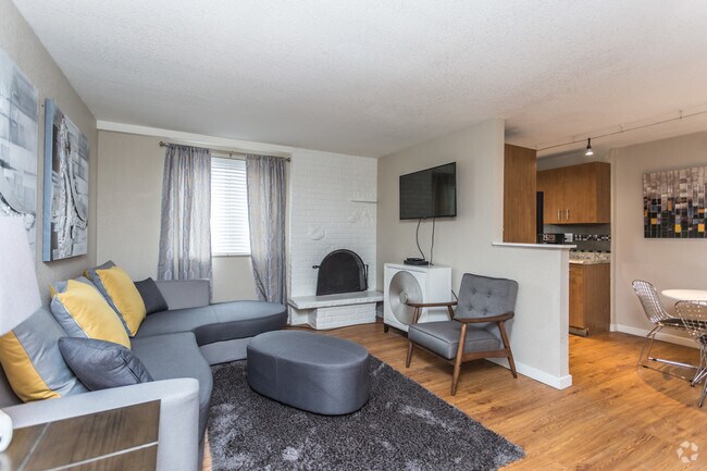 2BR, 1BA - B1