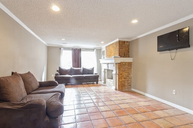 Photo - 10815 Cypresswood Dr