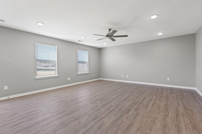 Photo - 155 Landry Ln