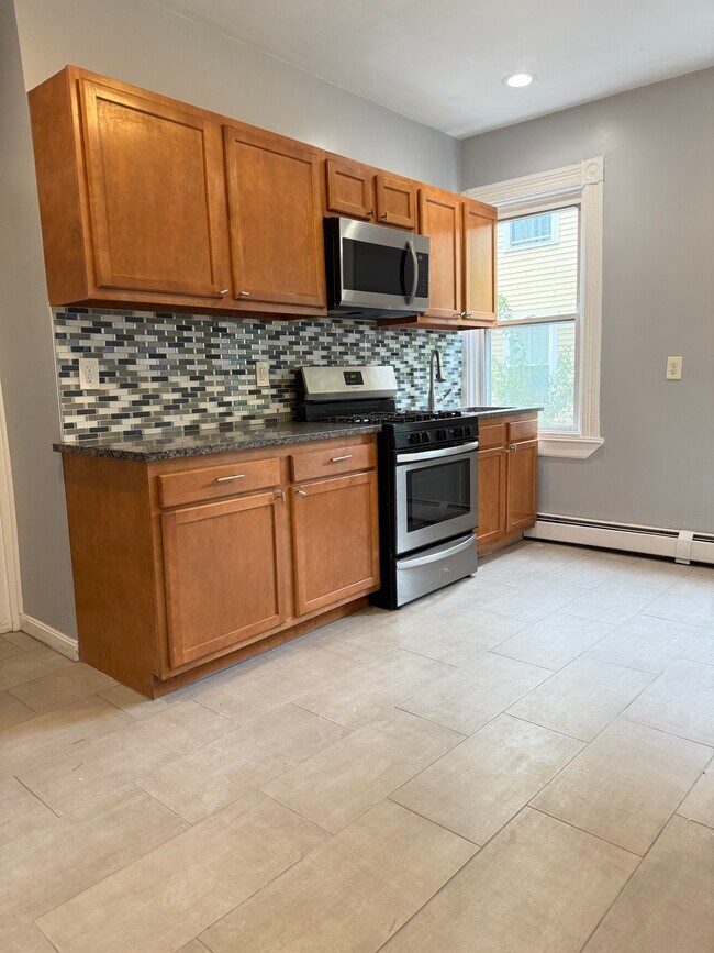 Photo - 32 Goddard St Unit 1