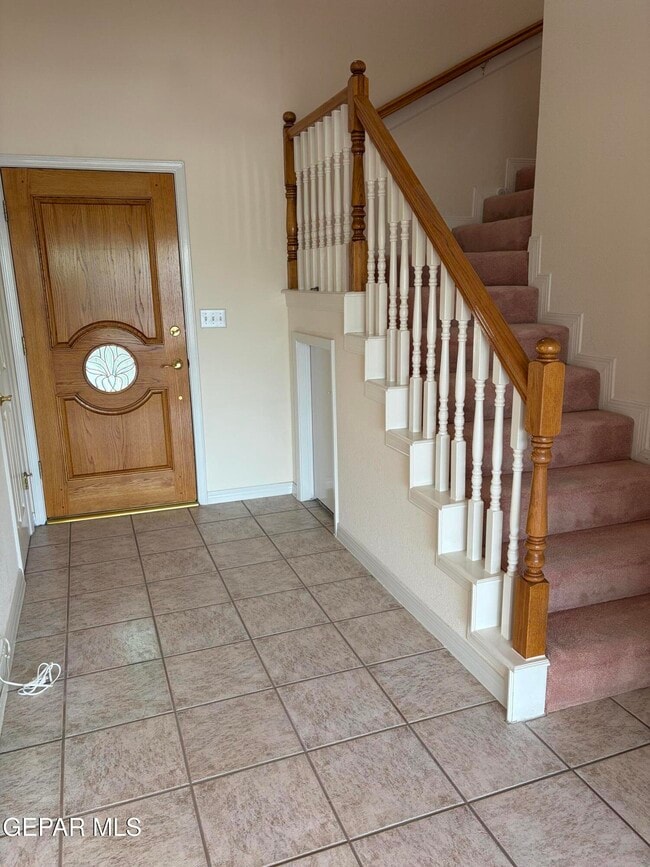 Photo - 320 Ave Mirador