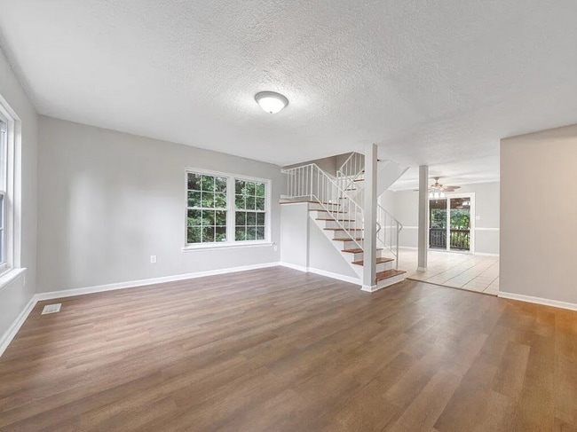 Photo - 1702 Elbert Dr